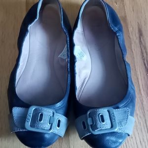 Ugg ballet flats (kelly)